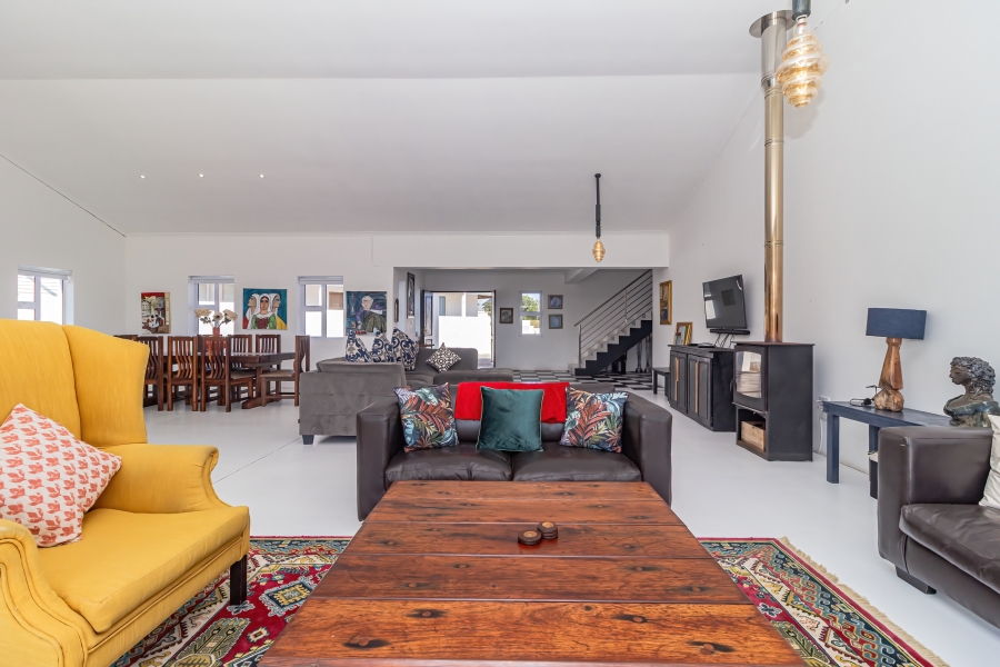 3 Bedroom Property for Sale in Grotto Bay Western Cape